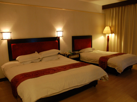 丽景假日宾馆主图