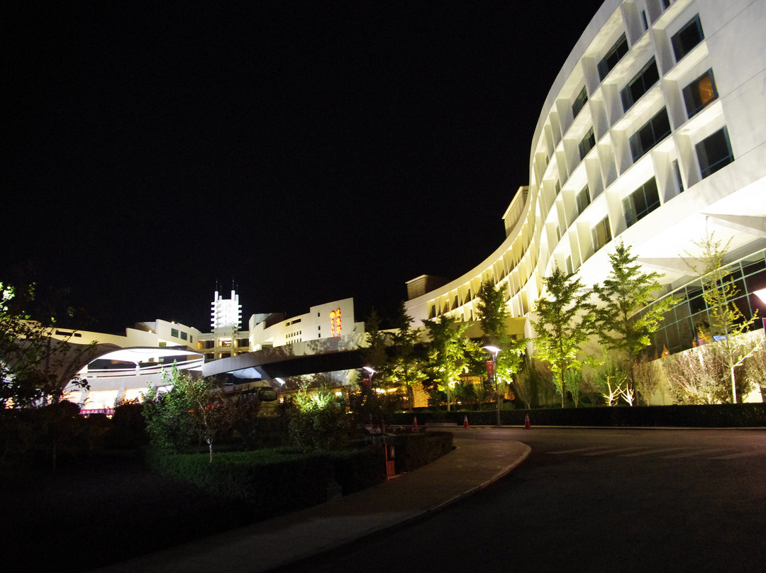 泰安绿发东尊华美达广场酒店主图