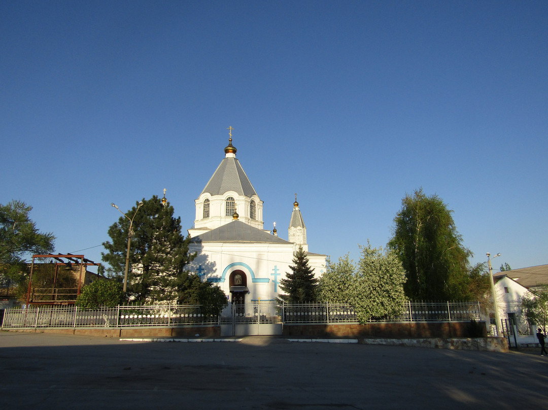 Holy Vvedensky Temple景点图片