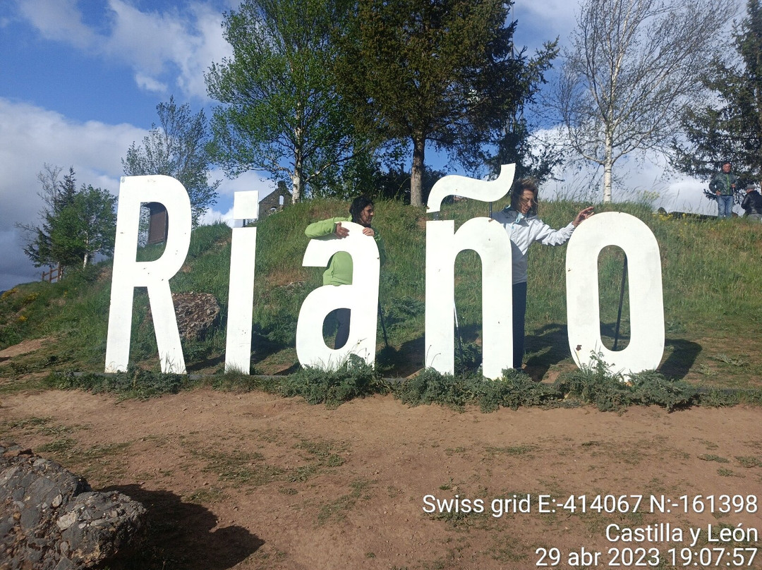 Embalse De Riaño景点图片
