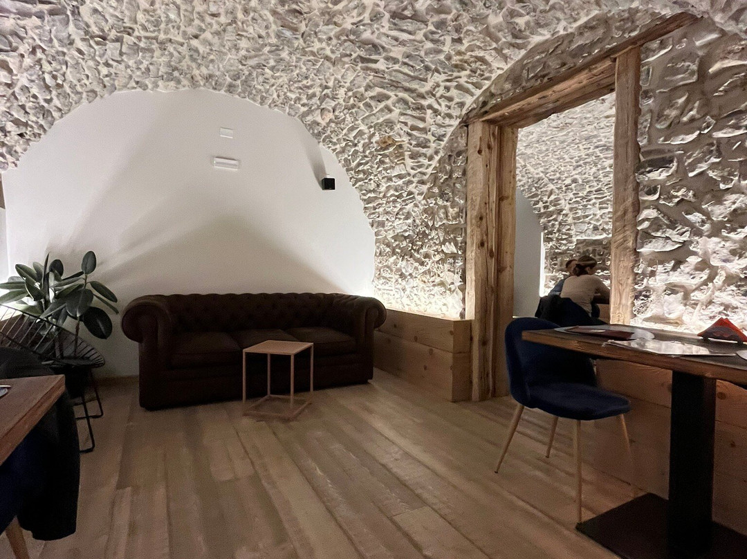 Bazzario Bistrò & Hospitality - Alpine Lakeside Life