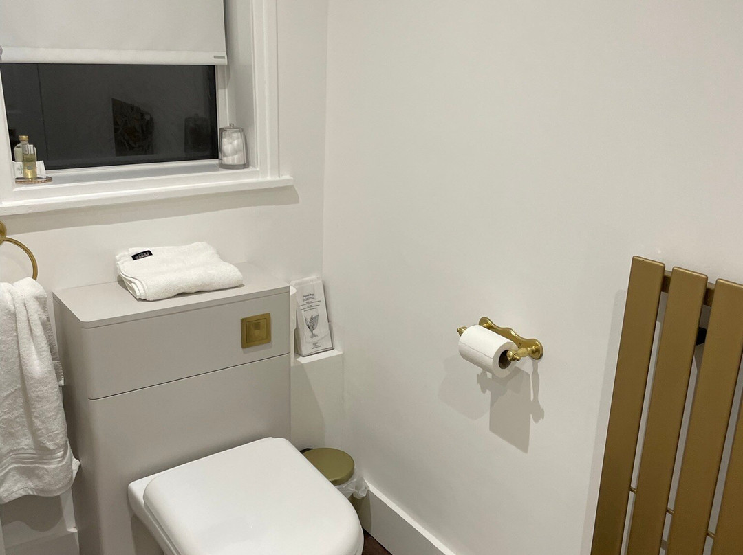 Linroy Guest House主图