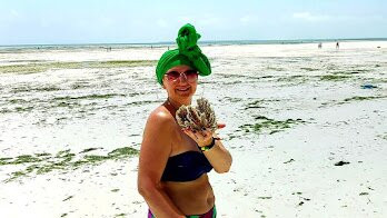 乌罗湾海滩度假酒店主图