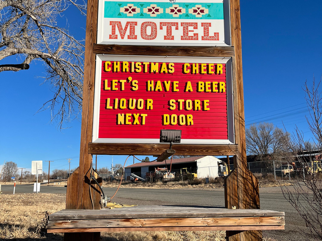 Broken Arrow Motel主图