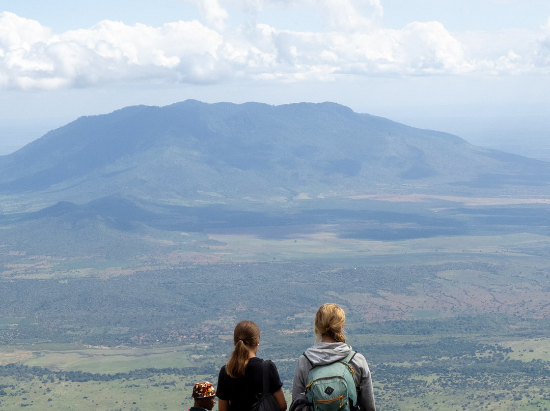 Respect Hiking Tours & Safari.-卢绍托必去景点
