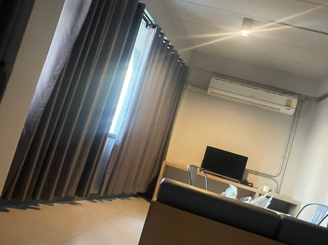 Rajthani Hotel主图