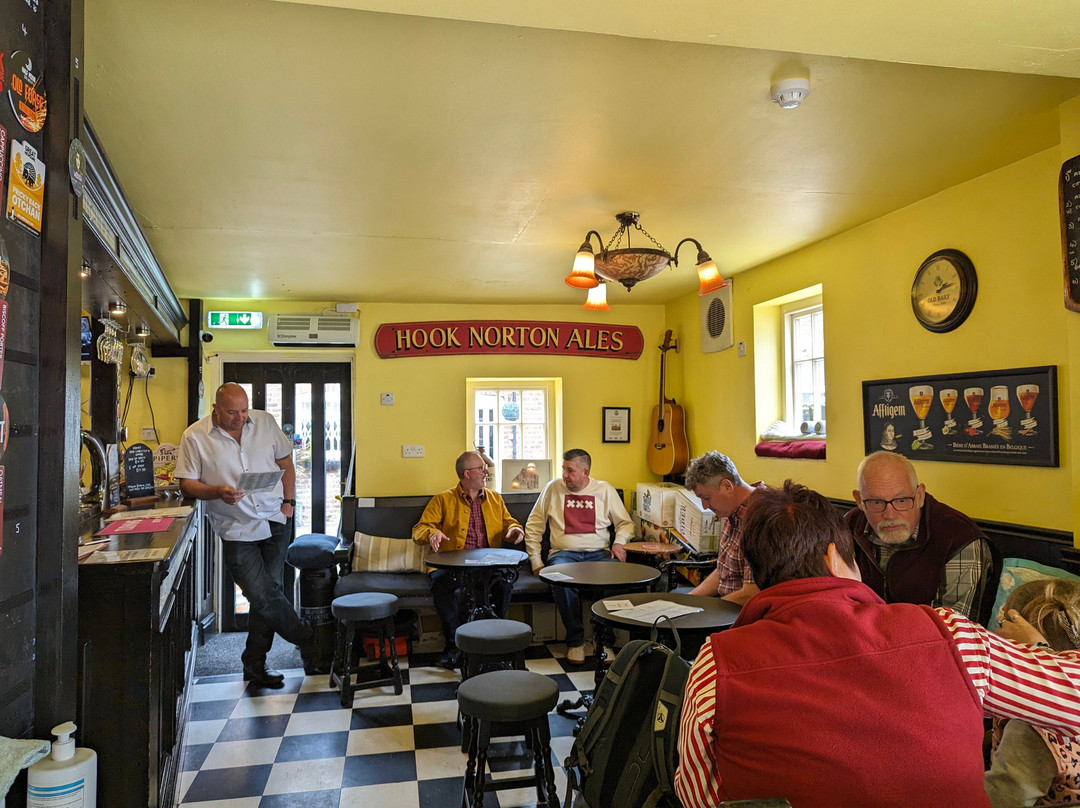 Chequers Micropub-比弗利必去景点