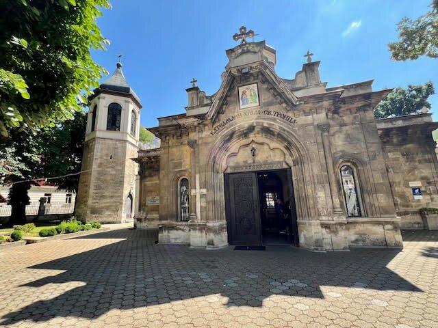 Sveta Troitsa Cathedral-鲁塞必去景点