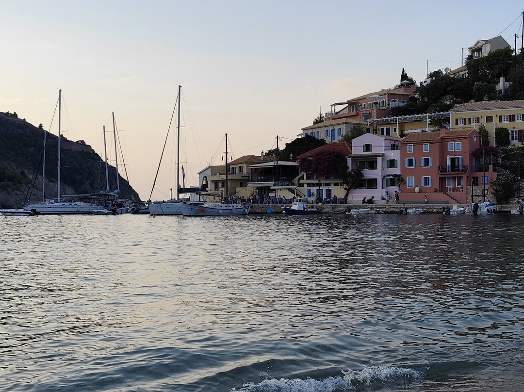 Assos Beach-阿索斯必去景点