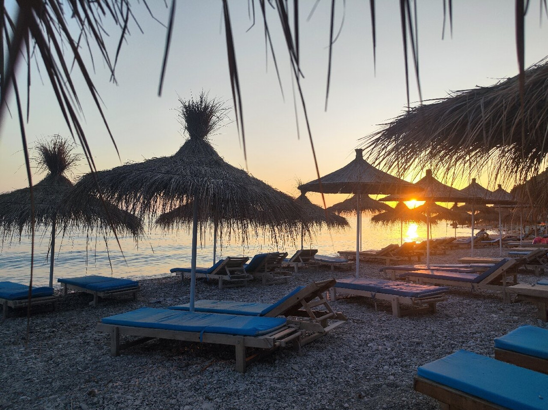 Buneci Beach-Piqeras必去景点