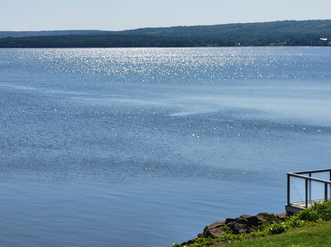 Come From Away B&B Inn主图