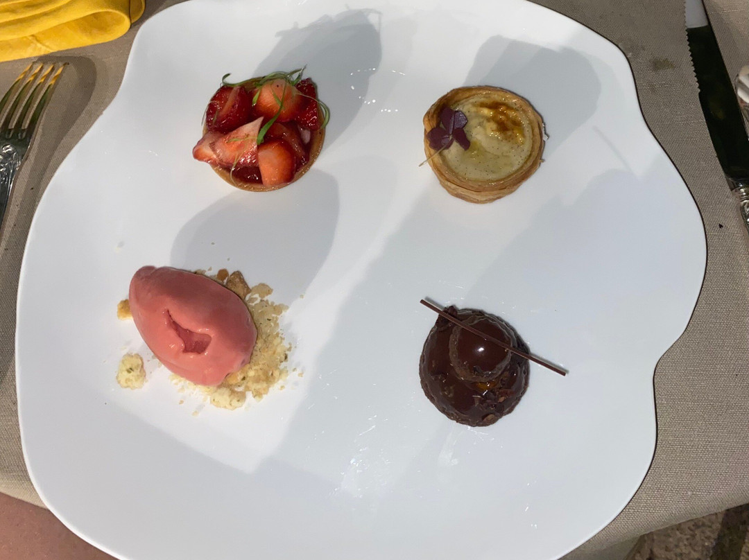 Les Prés d'Eugénie - Restaurant L'Orangerie - Eugénie Les Bains