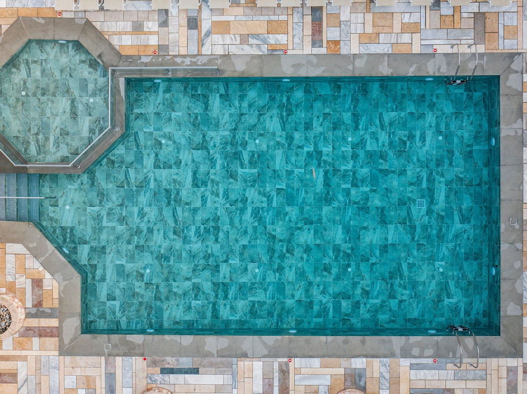 Mythos Suites Hotel主图
