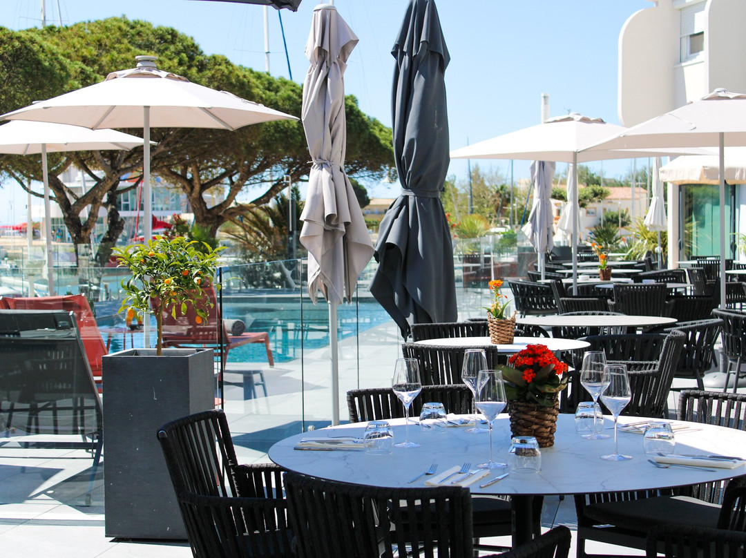 海王星因特尔酒店主图