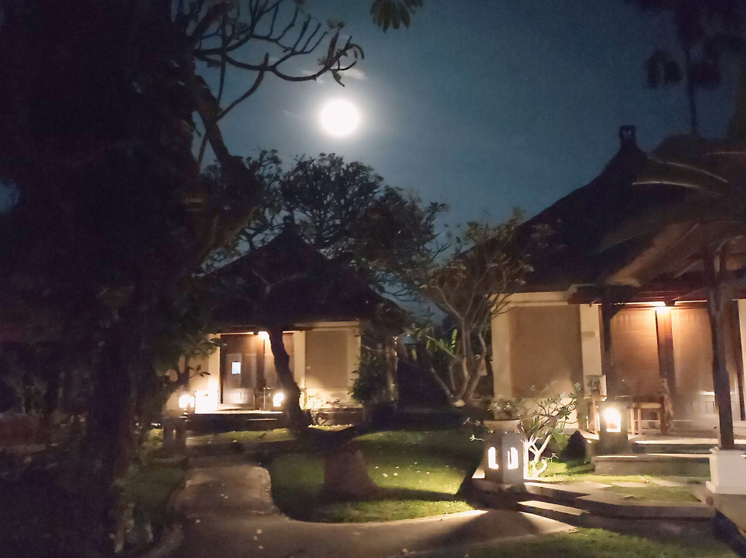 普瑞巴古斯罗薇娜酒店主图