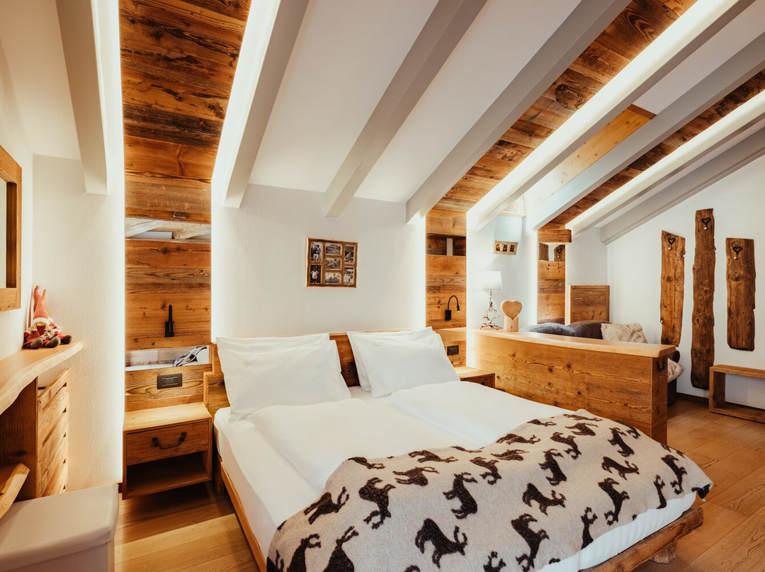Hotel Alpenrose主图