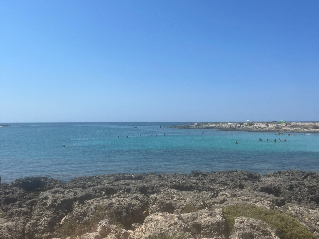 Spiaggia di Torre Squillace景点图片