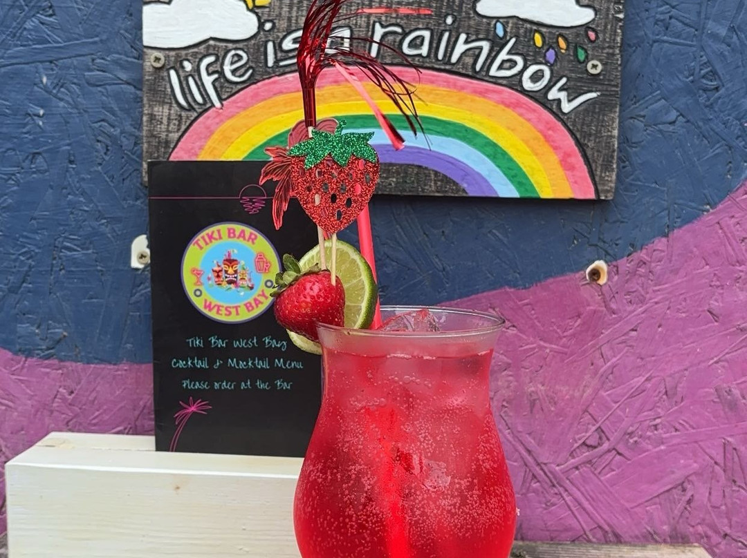 The Tiki Bar West Bay-West Bay必去景点