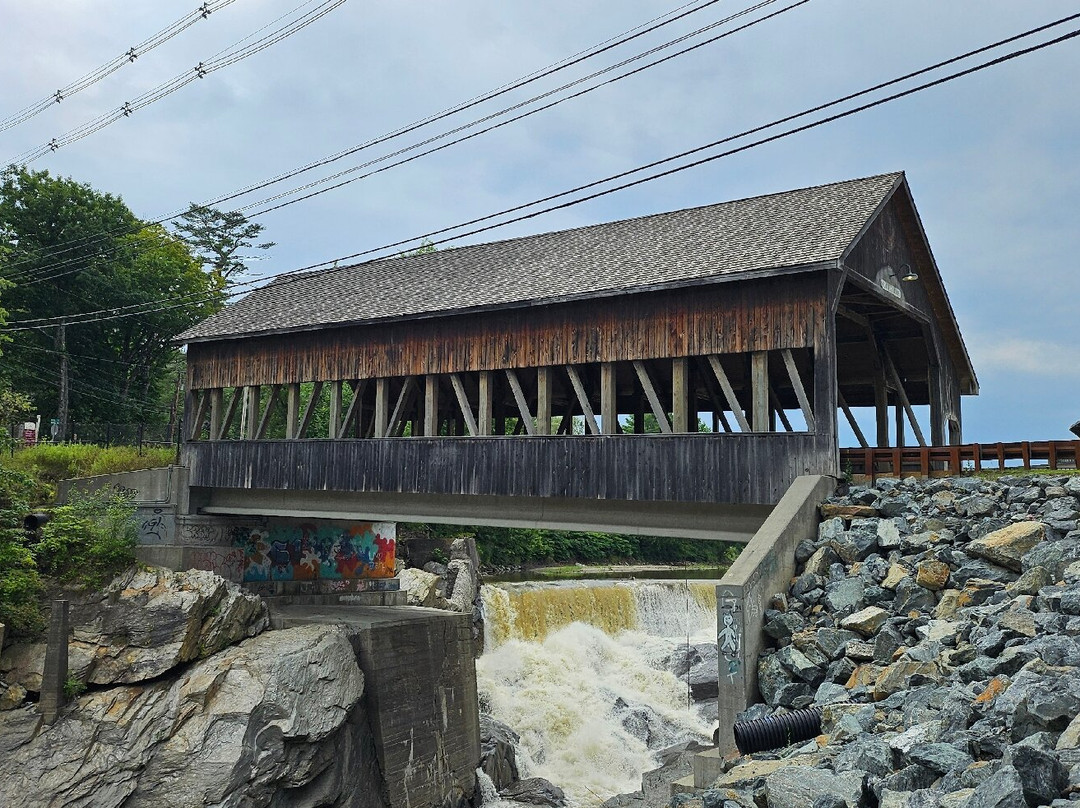 Quechee Bridge-Quechee必去景点