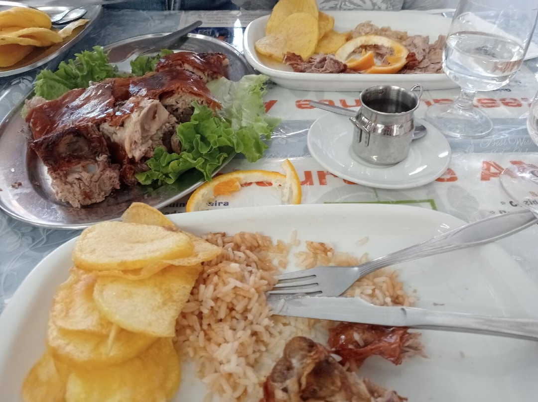 Restaurante Associacao de Moradores dos Redondos