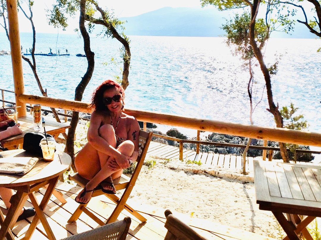 Arameras Vip Beach-Ksamil必去景点