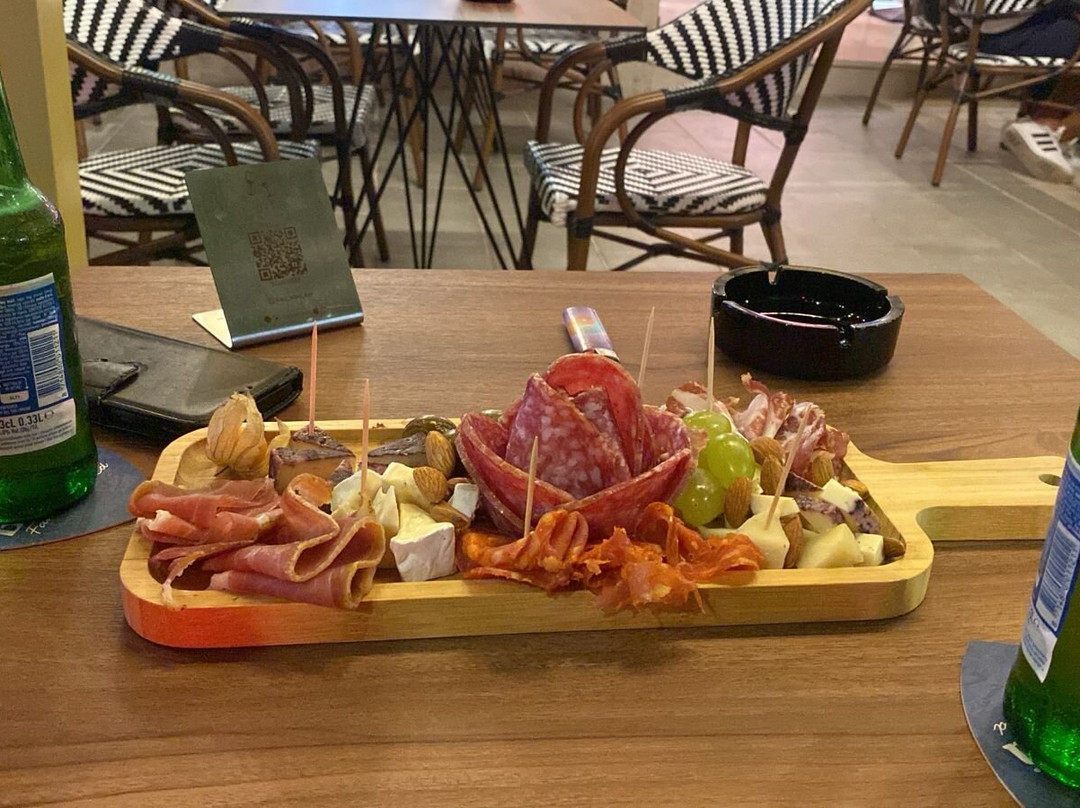 Kiko's Wine Bar主图