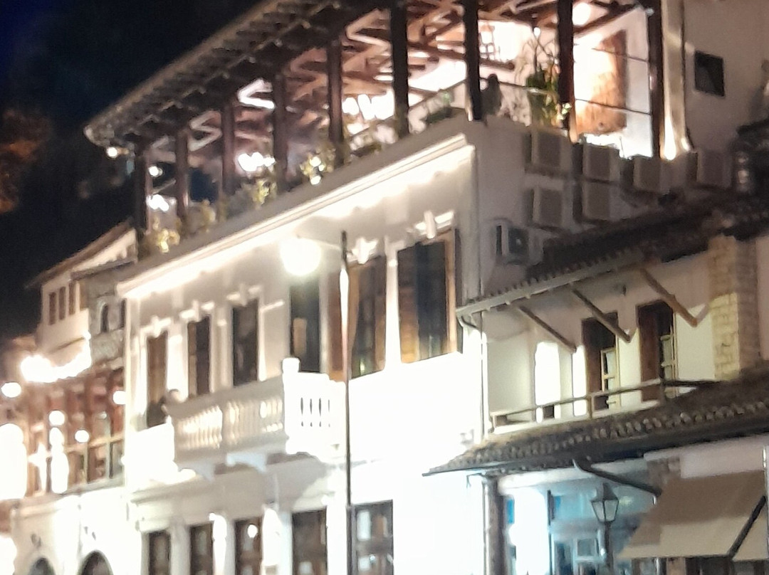 White House Berat主图