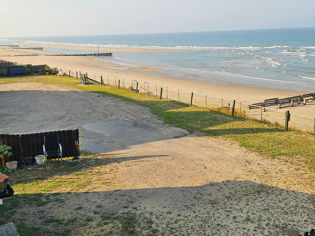 Barn & Beach主图