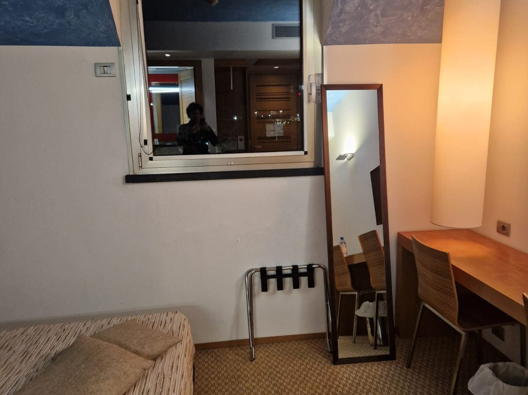 Sea Art Hotel主图