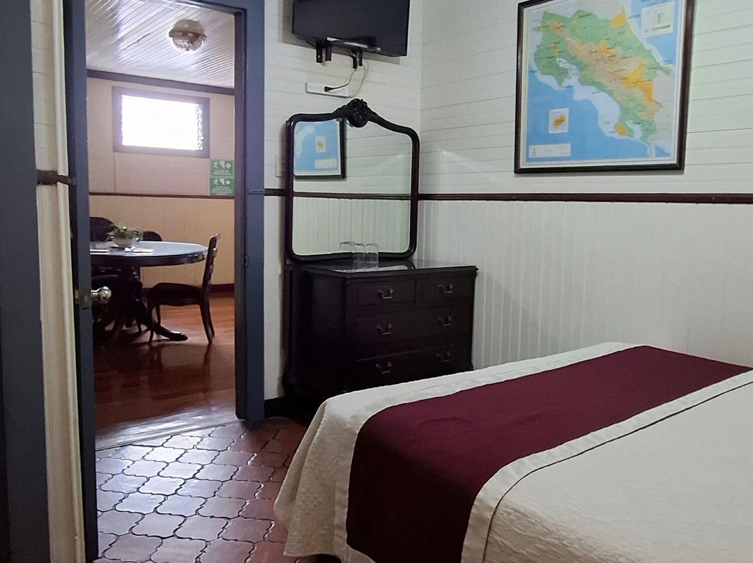 圣托马斯酒店主图