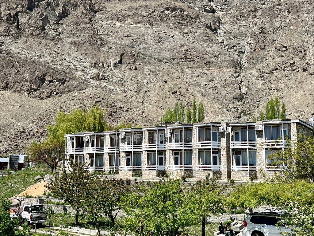 Eagle's Nest Hotel-官方