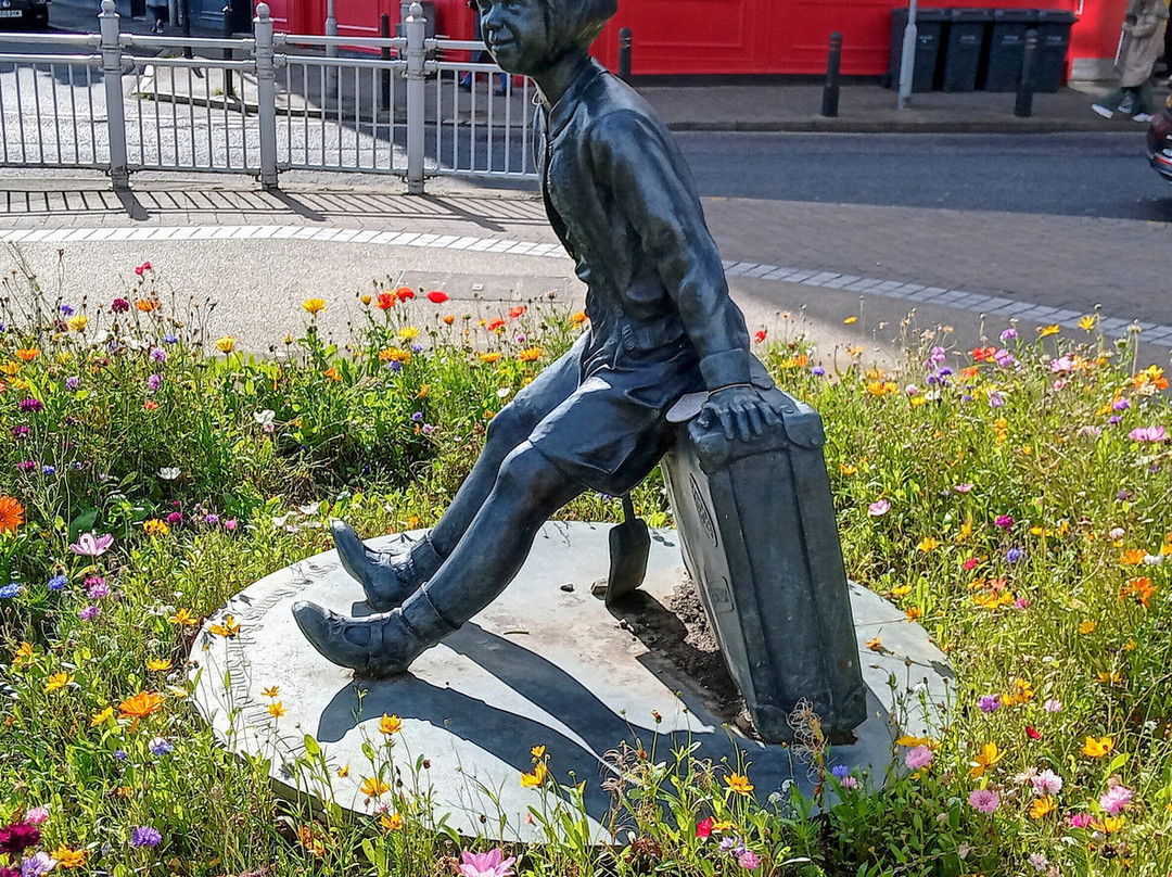 Wee Annie's Statue-Gourock必去景点