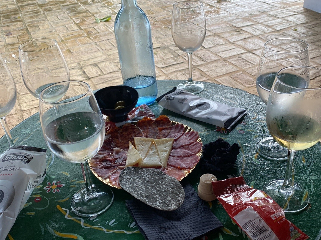 Bodegas Salado-Umbrete必去景点