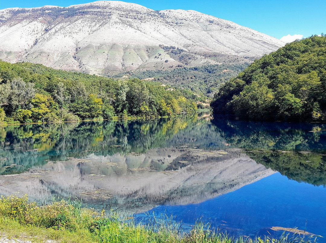 The Blue Eye-沙兰德必去景点
