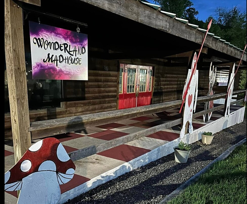 Wonderland Madhouse-坦纳斯维尔必去景点