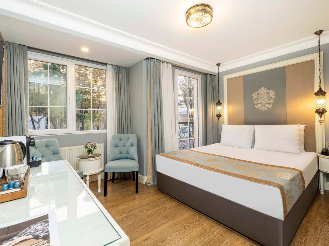 雷蒙德酒店主图