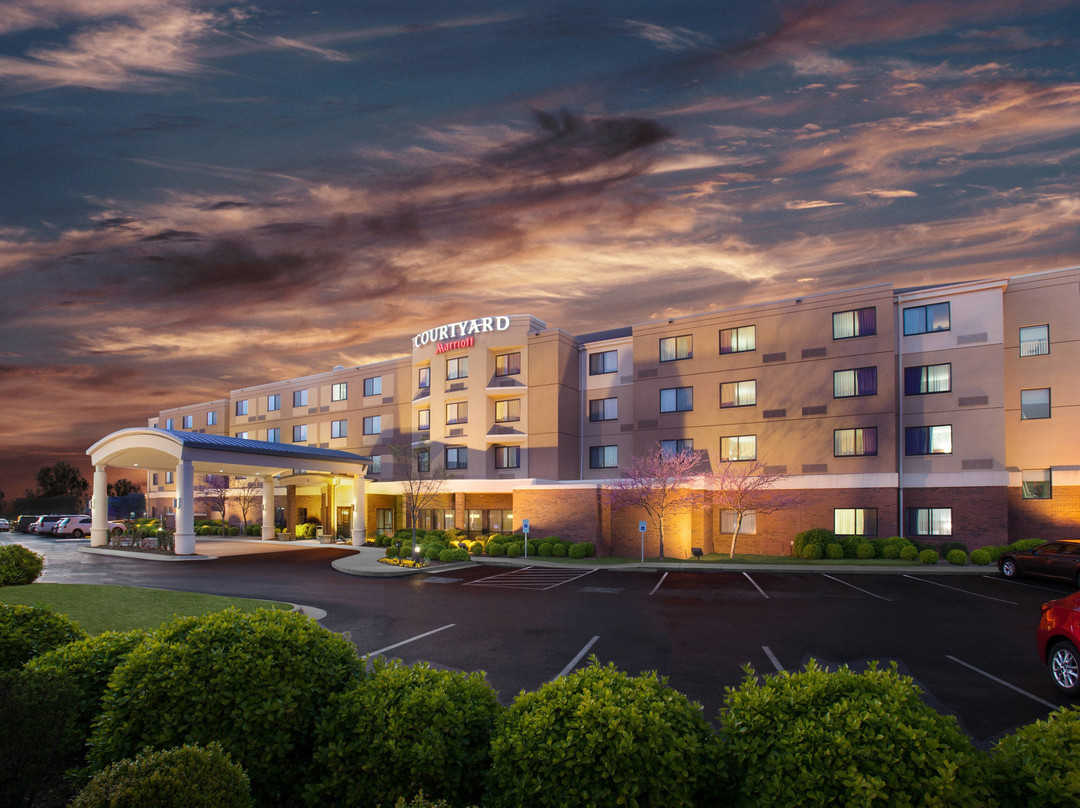 费耶特维尔万怡酒店主图