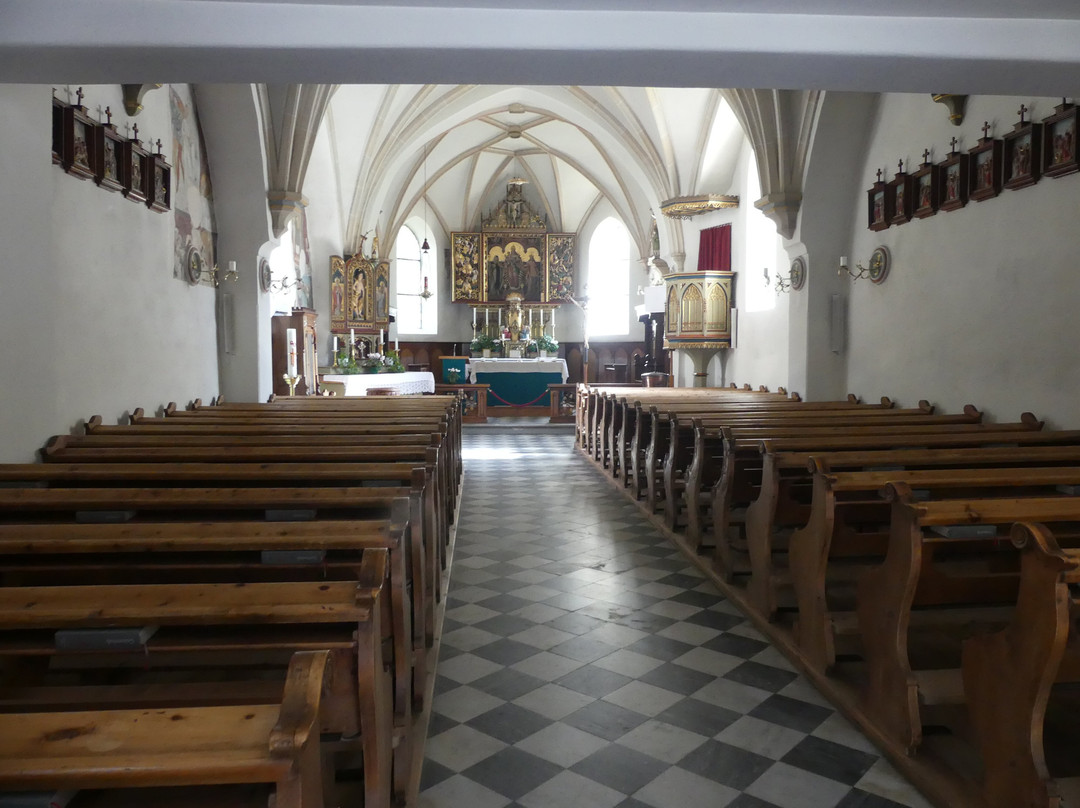 Chiesa di Santa Walburga-Rasun di Sotto必去景点