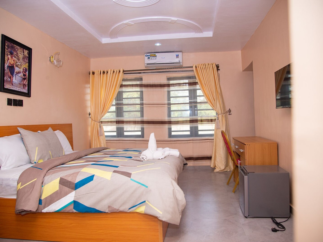 Dopad Hills Hotel And Suites