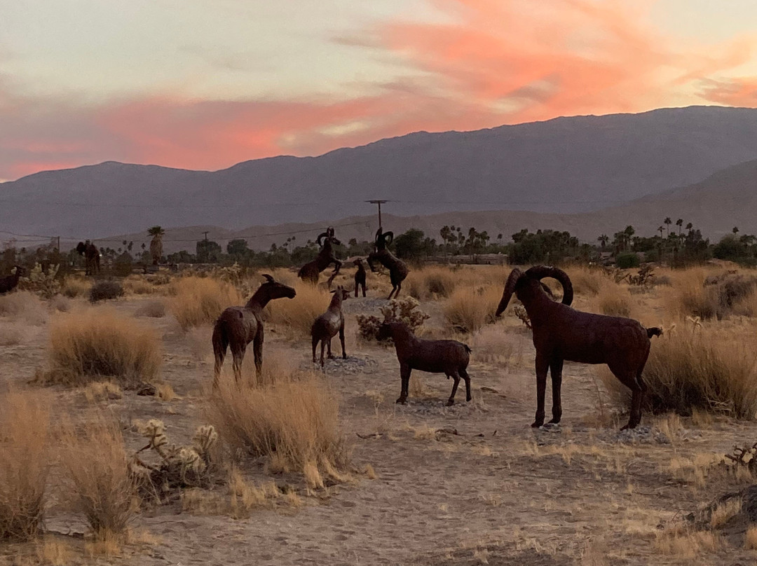 Anza Borrego Springs Sculpture-波瑞戈泉必去景点