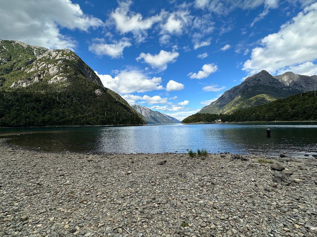 Puerto Blest & Cascada de los Cántaros-圣卡洛斯-德巴里洛切必去景点
