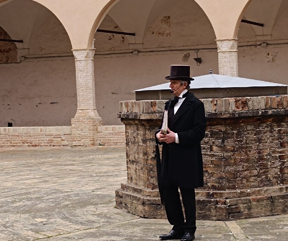 Orto Sul Colle dell'Infinito景点图片