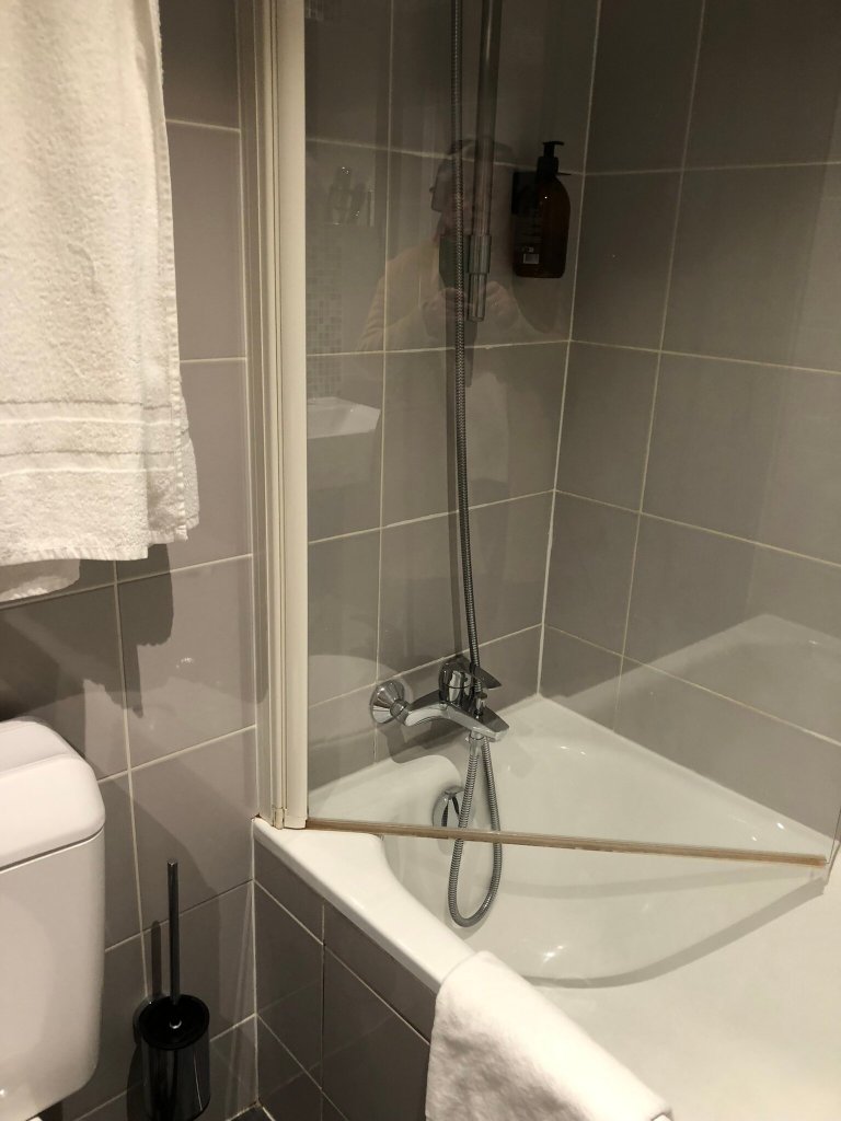 狄安娜酒店-官方