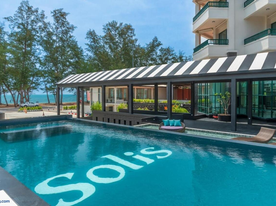 Solis Beach Hotel Rajamangala