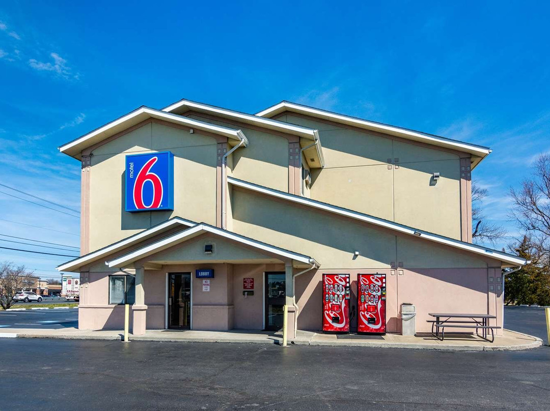 Motel 6 Salisbury