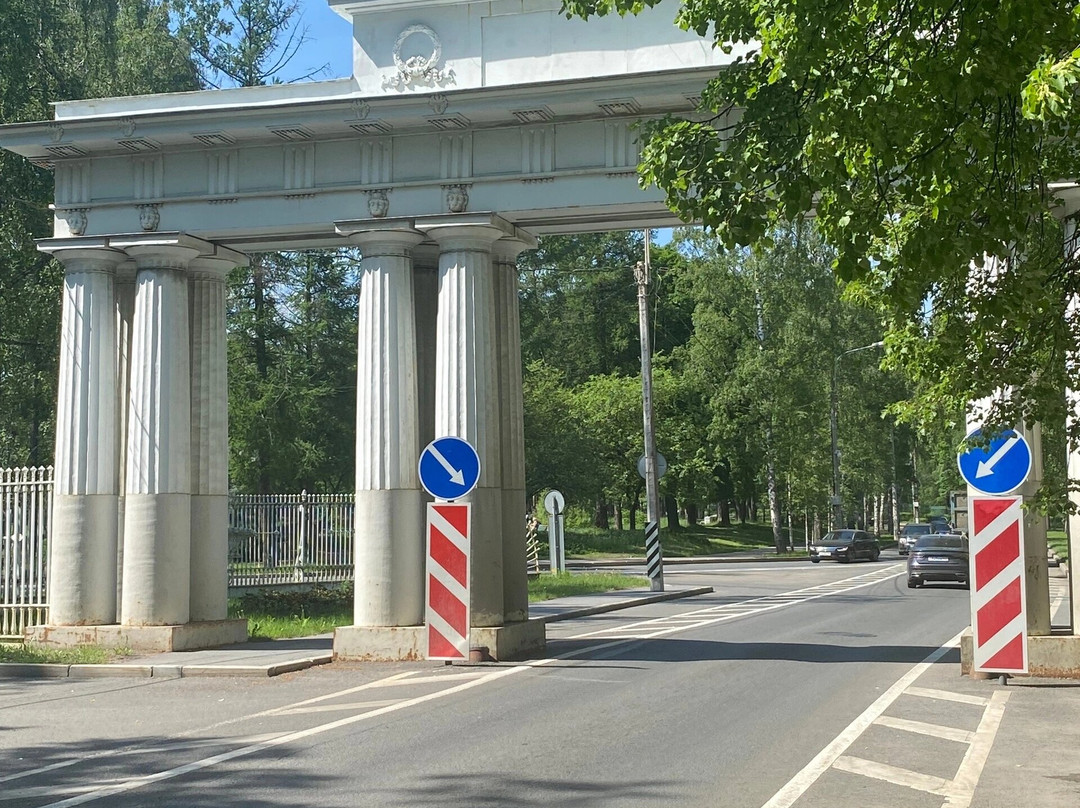 Nikolayevskiye Gates景点图片