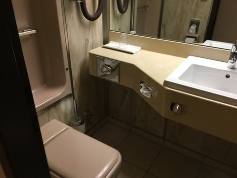 劳瑞德酒店主图