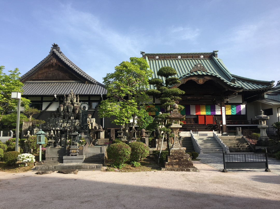 Keiganji Temple-谏早市必去景点