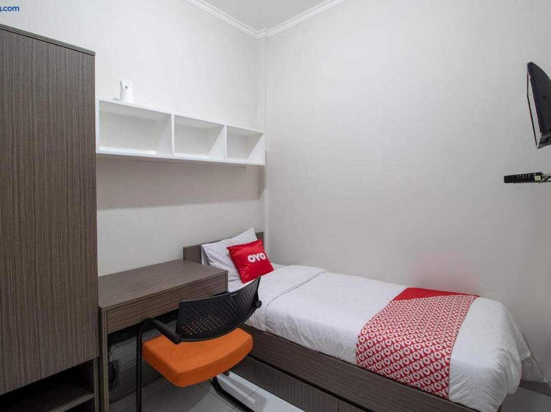 OYO 3253 Sofia Residence