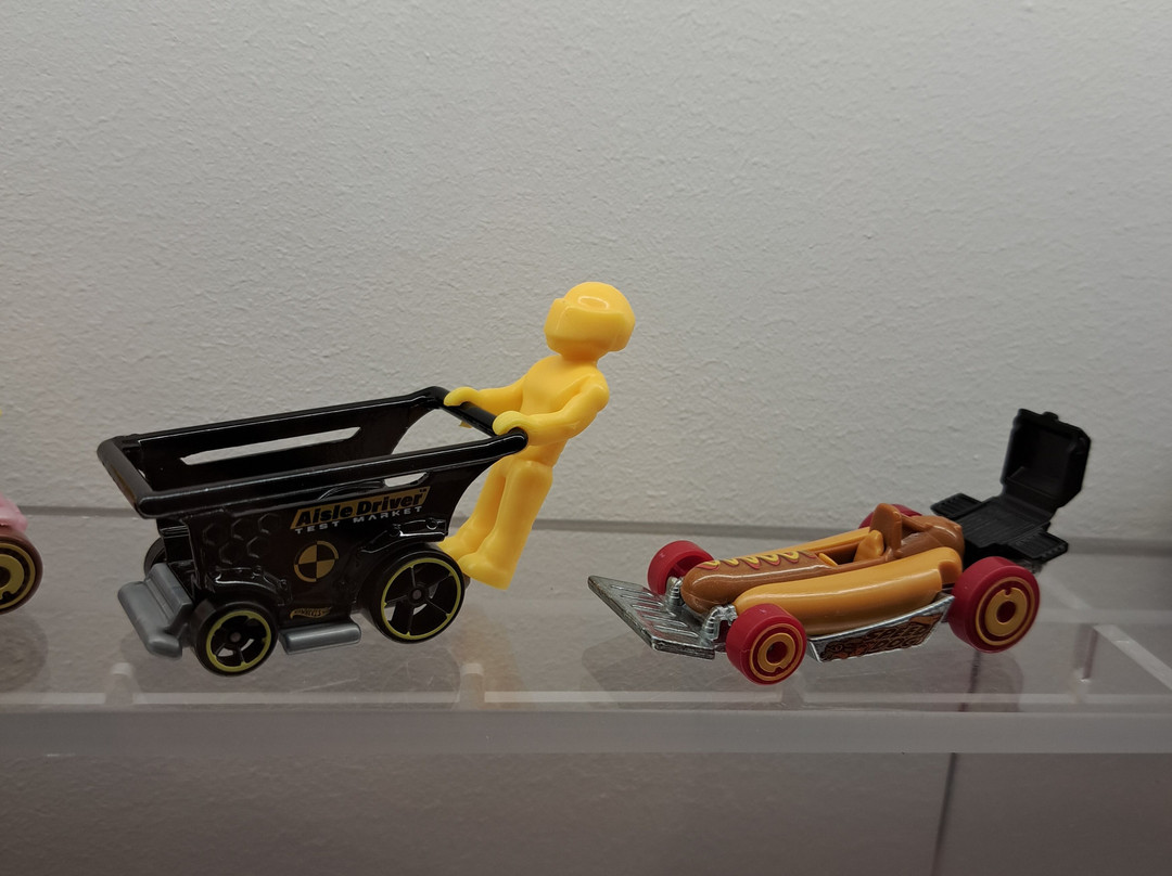 Wheels & Heels景点图片